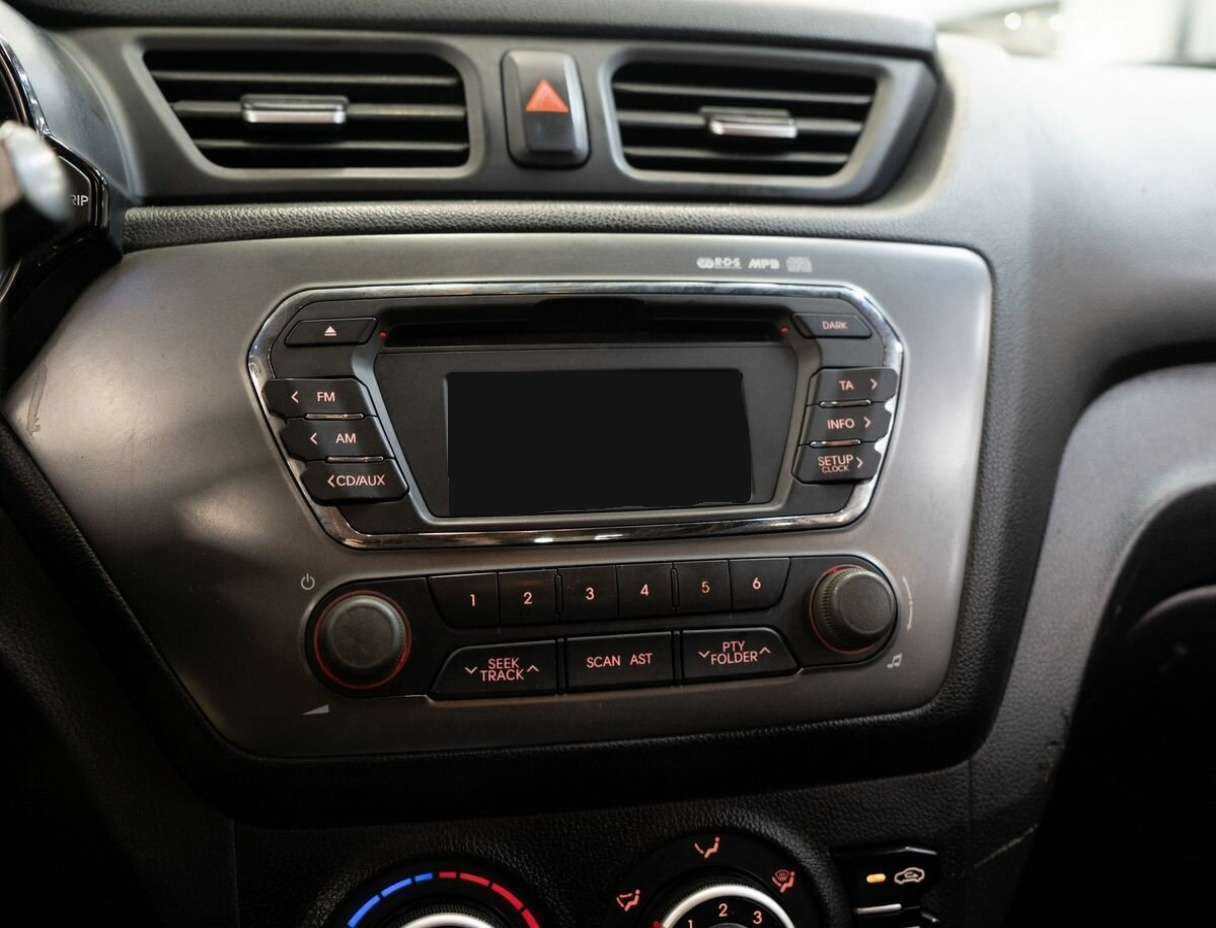 Kia Rio 4-speed, 2012 Фото №11
