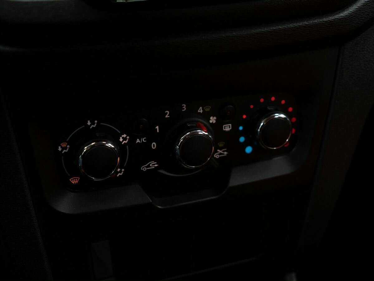 Lada (ВАЗ) XRAY Cross, 2019 Фото №11