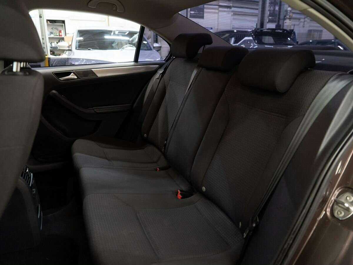 Volkswagen Jetta, 2016 Фото №7