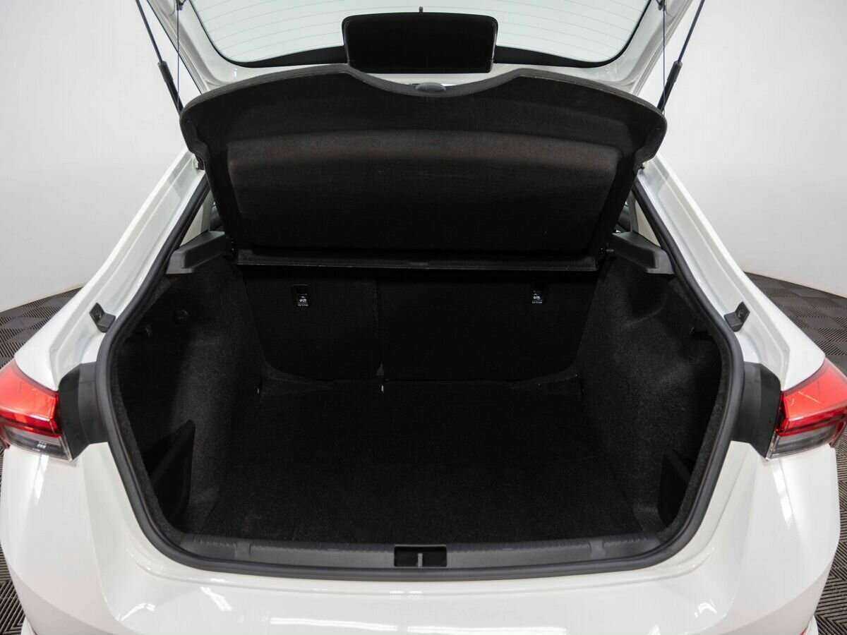Skoda Rapid, 2022 Фото №27