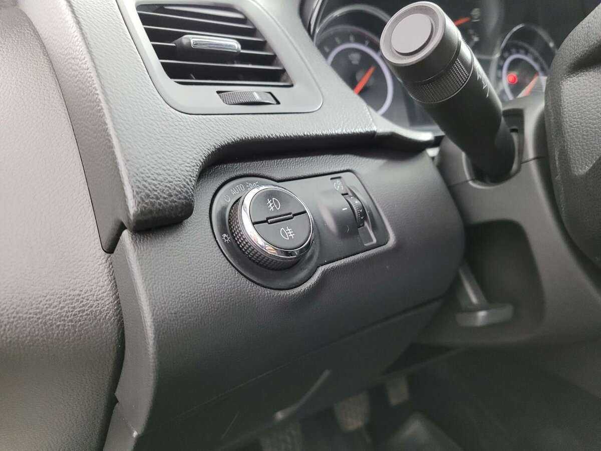 Opel Insignia, 2013 Фото №9