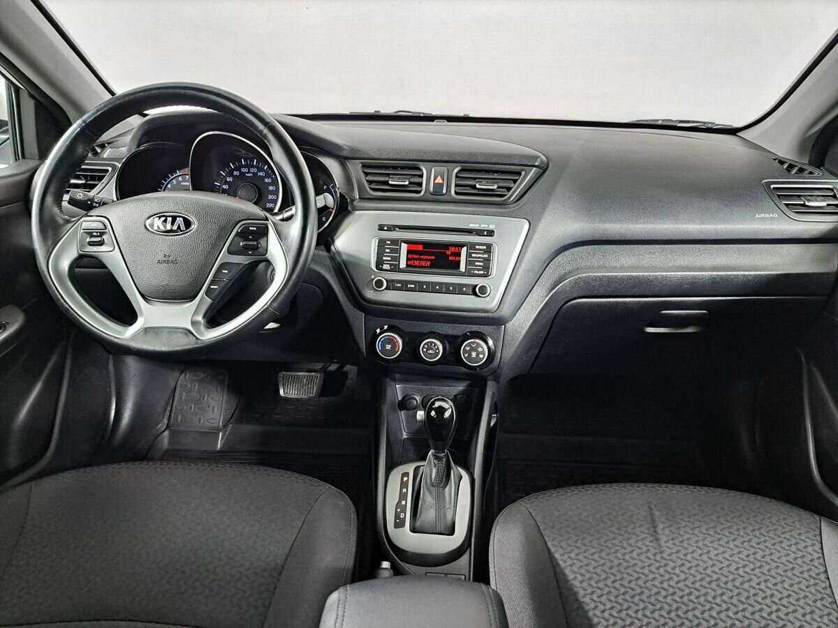 Kia Rio, 2017 Фото №12