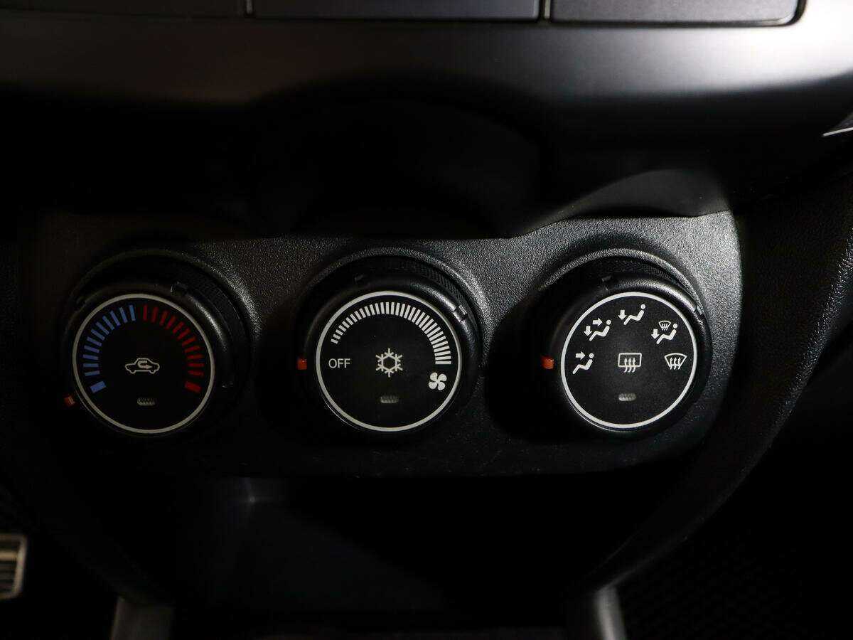 Mitsubishi ASX, 2013 Фото №20