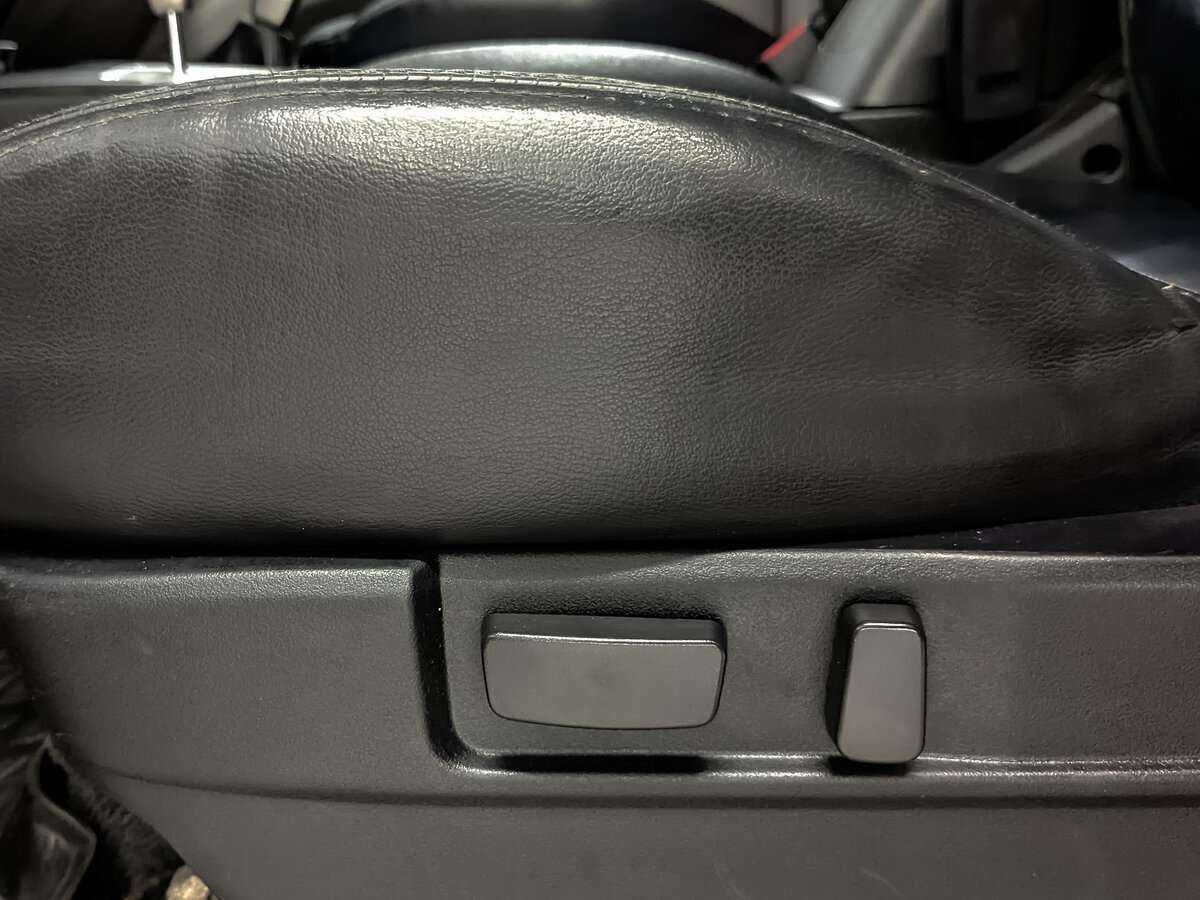 Mitsubishi Pajero Sport, 2012 Фото №22