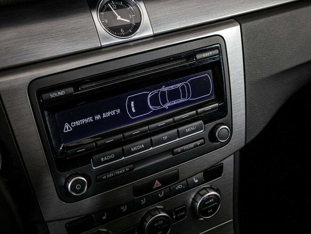 Volkswagen Passat, 2012 Фото №14