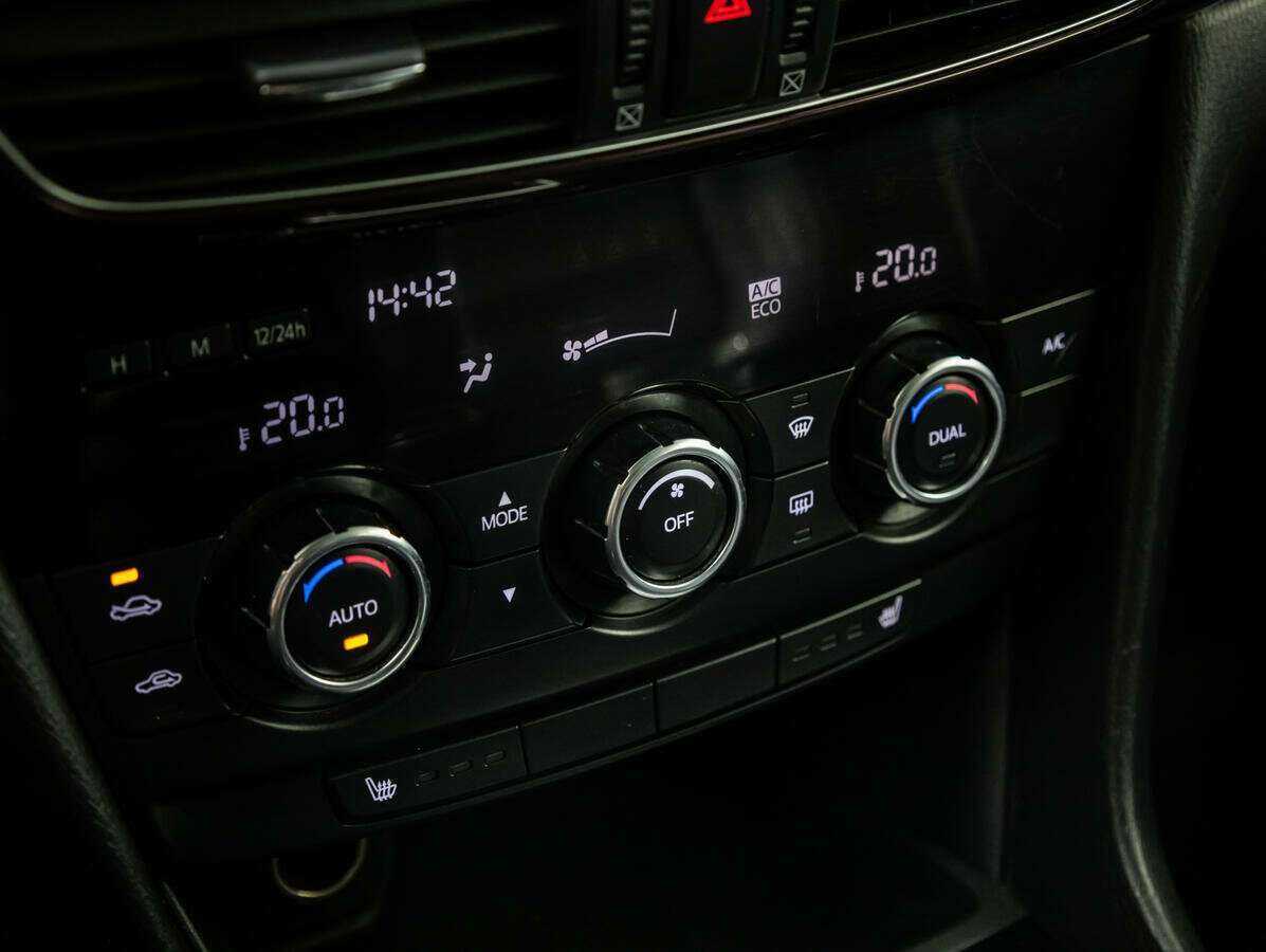 Mazda 6, 2014 Фото №15