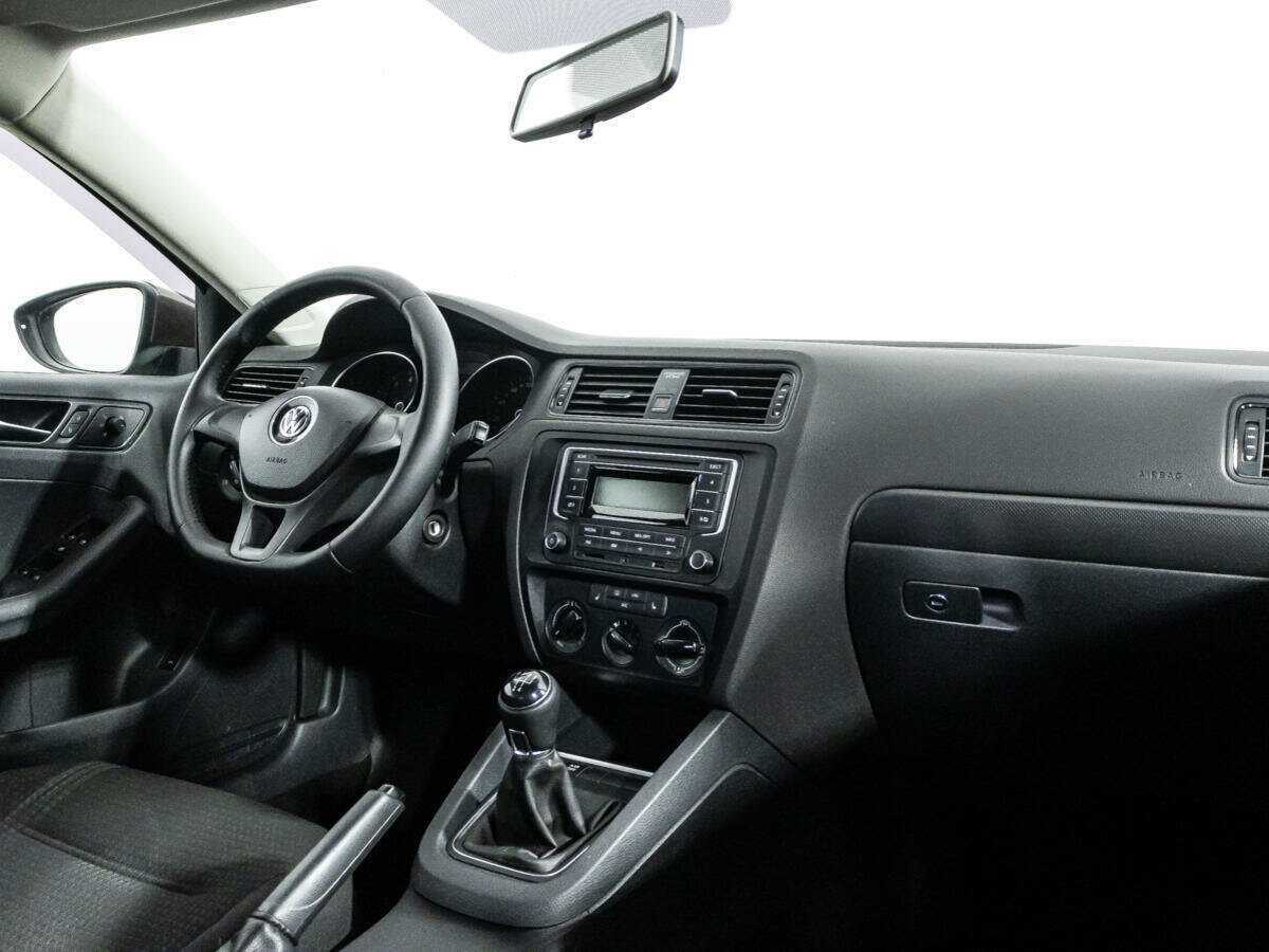 Volkswagen Jetta, 2015 Фото №9