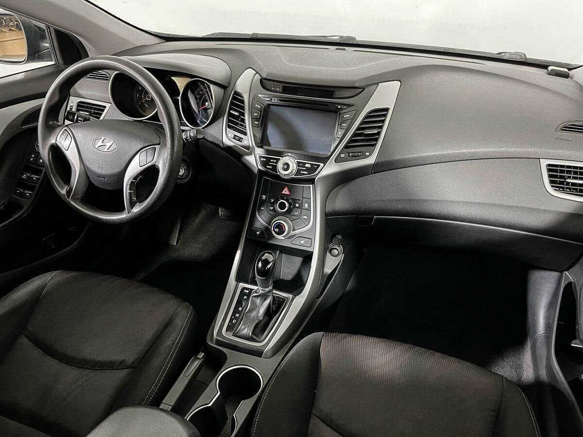 Hyundai Elantra, 2015 Фото №9