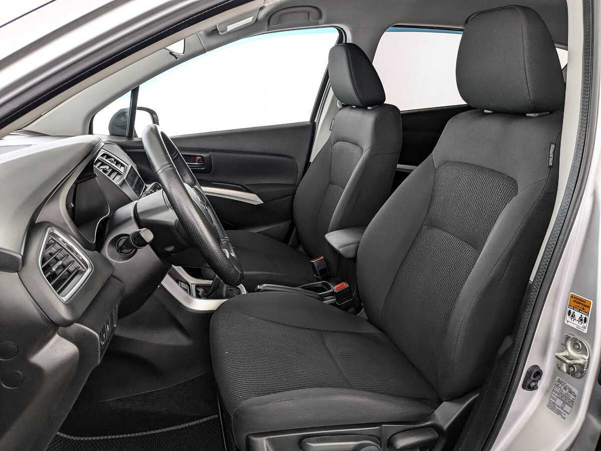 Suzuki SX4, 2018 Фото №16