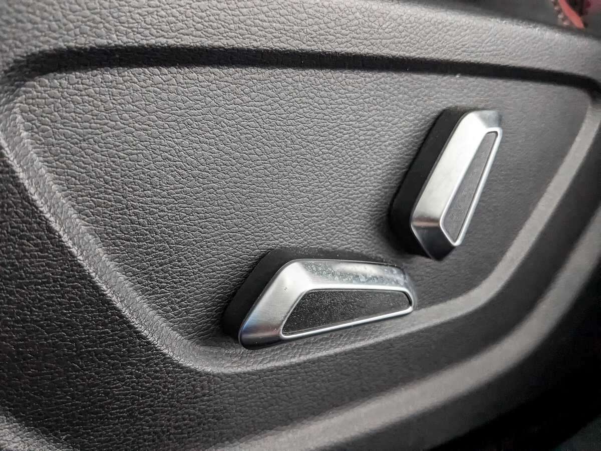 Geely Coolray, 2020 Фото №22