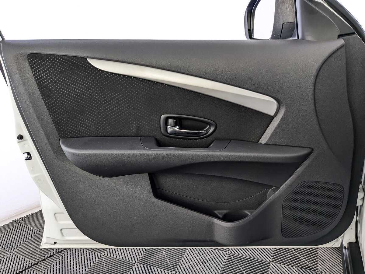 Nissan Almera, 2015 Фото №15