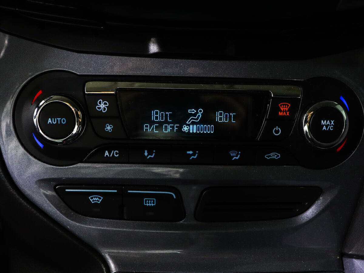 Ford Focus, 2012 Фото №11