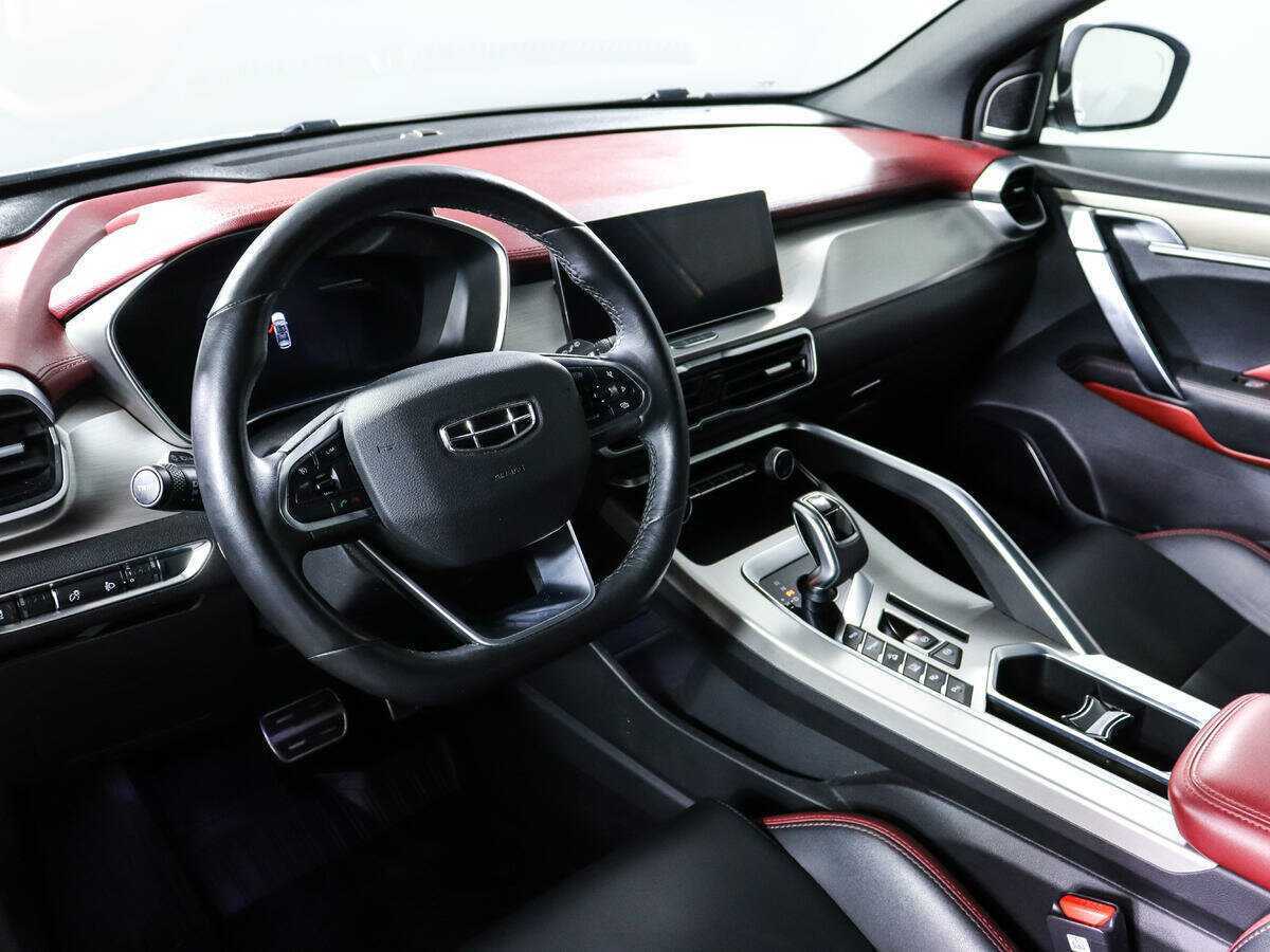 Geely Coolray, 2021 Фото №12