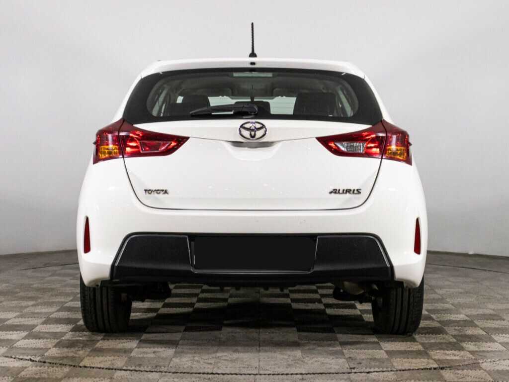 Toyota Auris, 2014 Фото №6