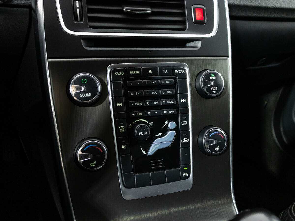 Volvo S60, 2012 Фото №17