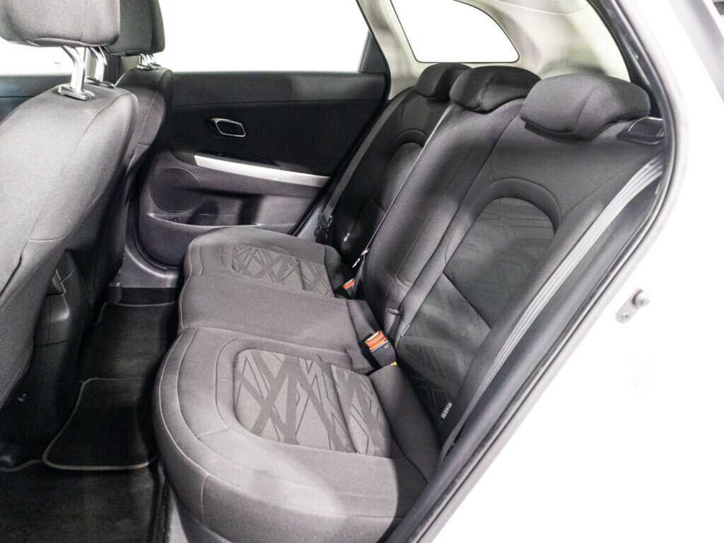 Kia Ceed, 2018 Фото №10