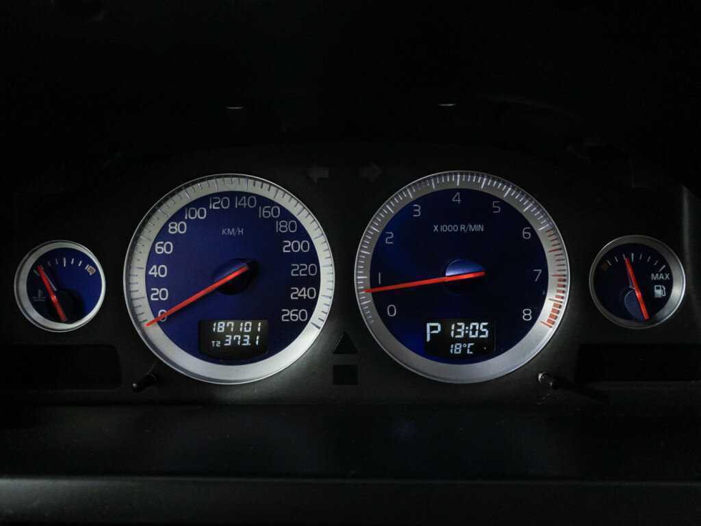 Volvo XC90, 2012 Фото №12