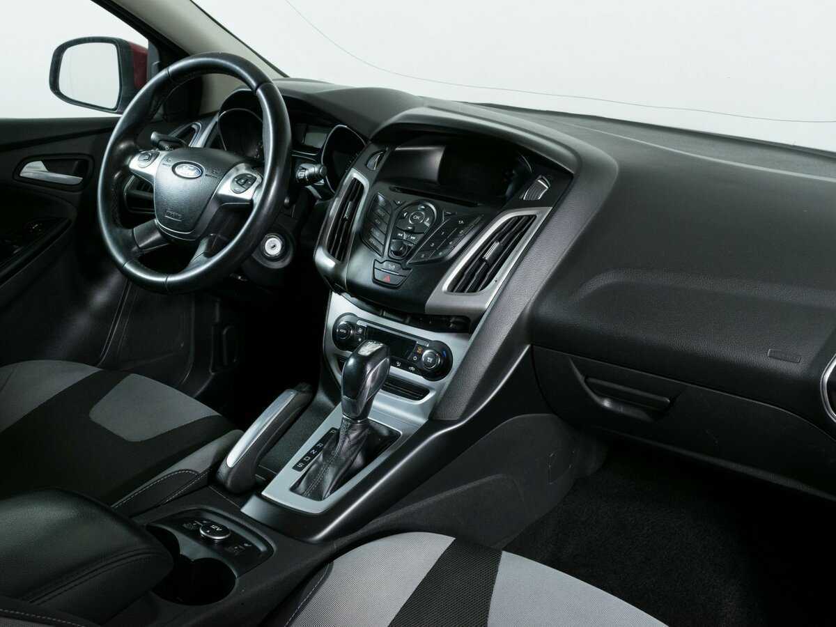 Ford Focus, 2012 Фото №8