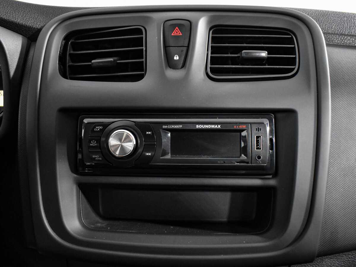 Renault Logan, 2020 Фото №16