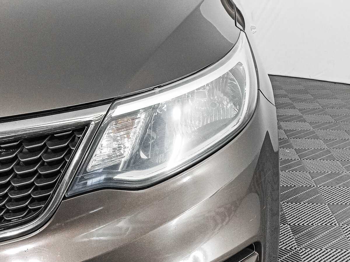 Kia Rio, 2017 Фото №17