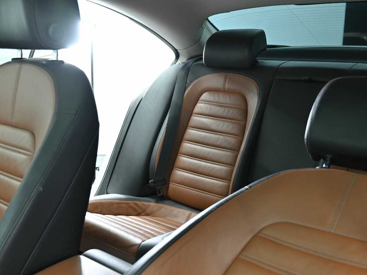 Volkswagen Passat CC, 2013 Фото №14