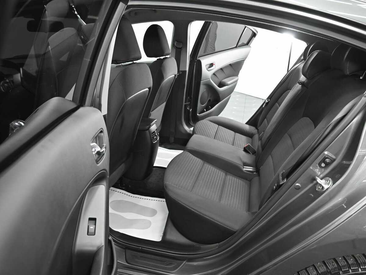 Kia Cerato, 2018 Фото №19