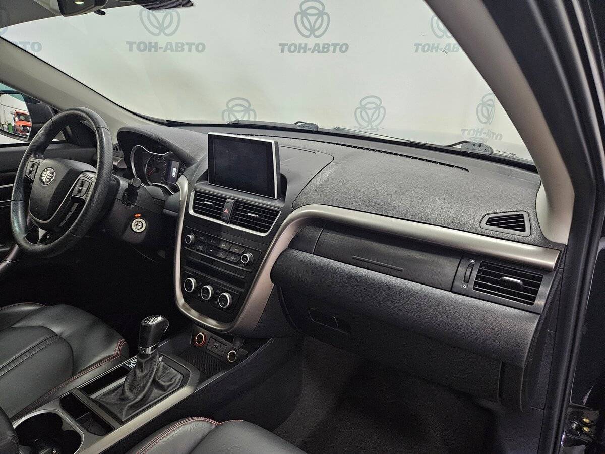 FAW Besturn X80, 2020 Фото №13