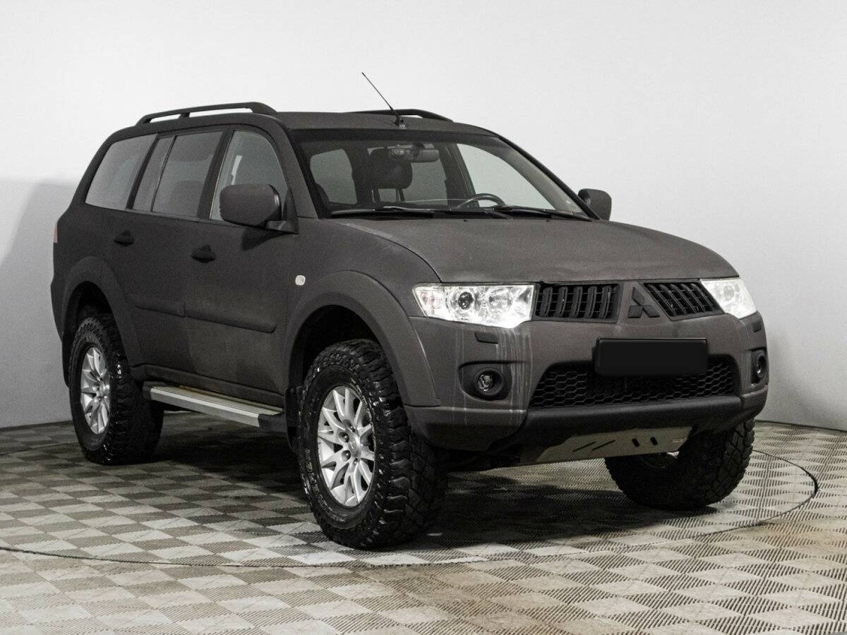 Mitsubishi Pajero Sport, 2012 Фото №3