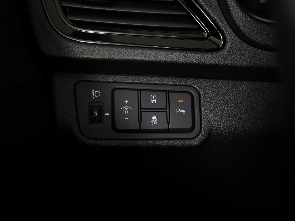 Hyundai Solaris II Рестайлинг, 2021 Фото №19