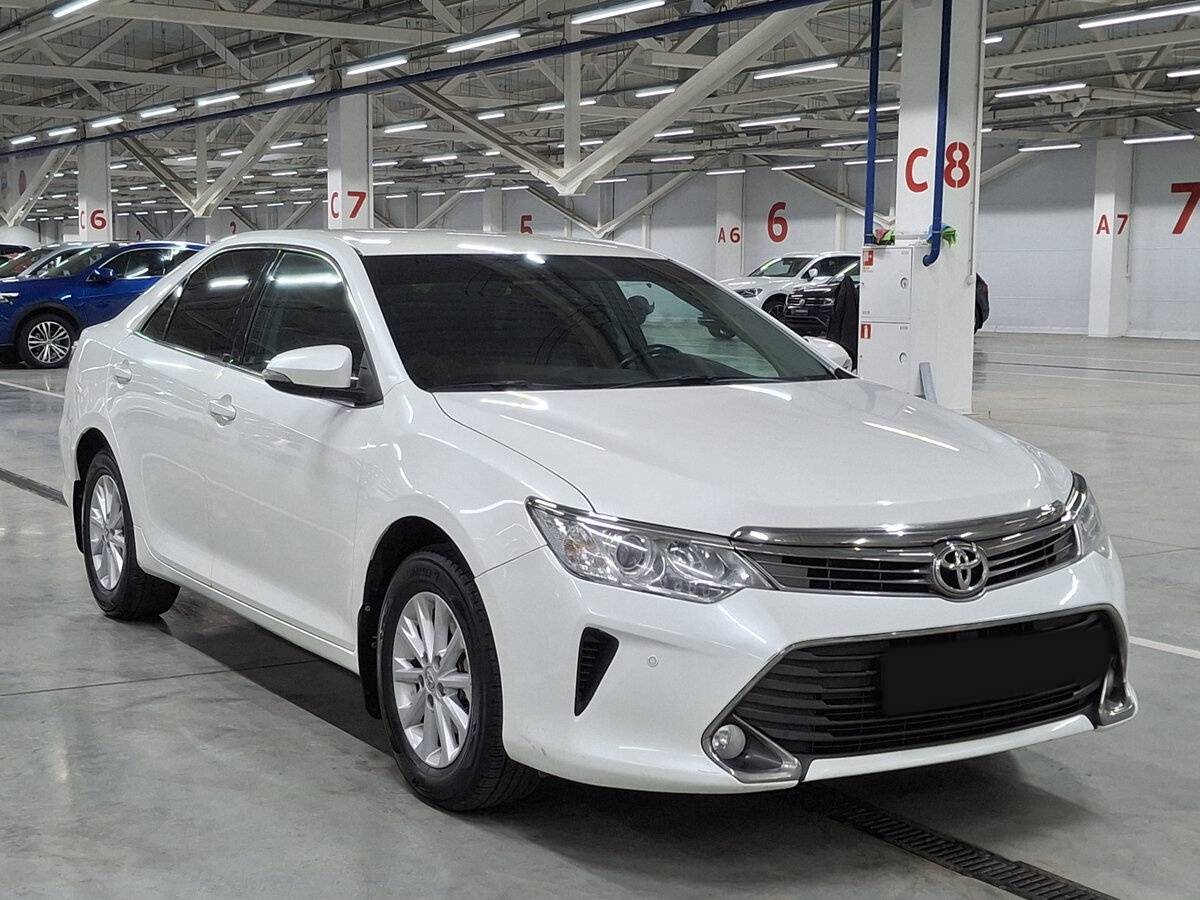 Toyota Camry VII (XV50) Рестайлинг, 2015 Фото №3