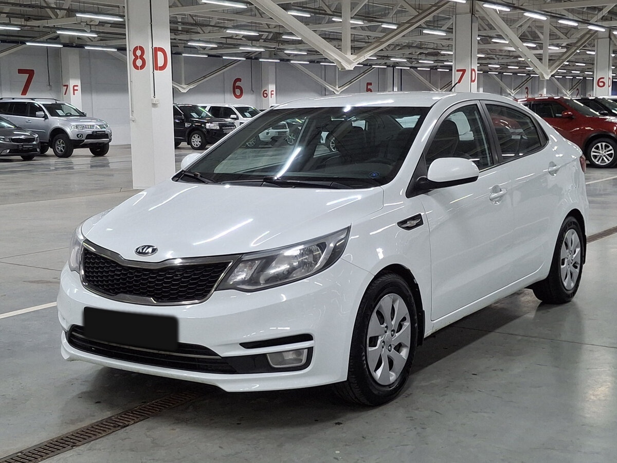 Kia Rio III Рестайлинг, 2015 Фото №1